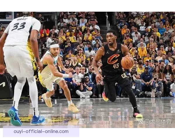 小卡28分中投绝杀快船逆转步行者加兰砍下30分领衔勇士战绩